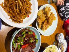 -小鱼故事海鲜饺子(立山店)
