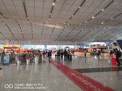 -深圳北站出租车上客区