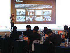 -上海跨国采购会展中心