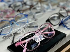 -优视觉视光中心•青少年近视防控(新世界中心写字楼店)