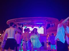 -FINNS Beach Club