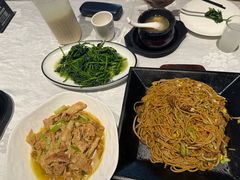 -鄱阳湖·江西小炒·瓦罐煨汤(五道口店)