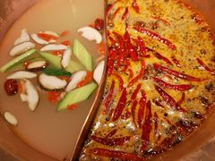 -山城鼎重庆老火锅(西安钟楼店)