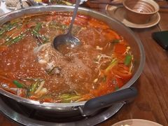 -亮欢寨酸汤鱼(沙冲路店)