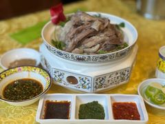 -德乐海蒙餐