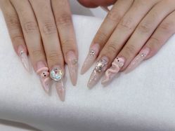 -十月·日式美甲美睫·纹眉