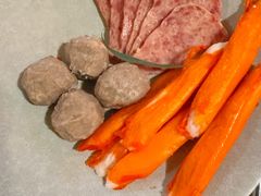 经典火锅搭档(牛肉丸+蟹柳+午餐肉）-芸山季·云南野生菌火锅(人民广场来福士店)