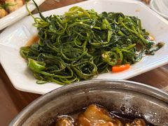 -银峰农庄·特色烧鸡·鲜无花果浸鸡