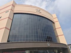 -胖东来生活广场(健康路店)