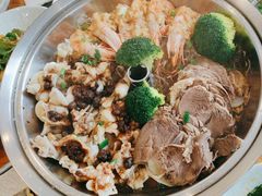-璞臻汽锅餐厅(南京东路店)