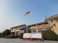 -八仙台服务区-停车场