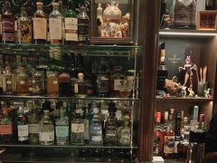 -O.F COCKTAIL&WHISKY