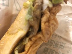 -麦当劳(中二横路店)