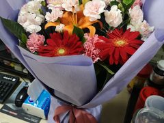 -第5大道精品休闲购物广场
