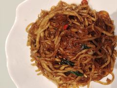 -哈啾嗨·新概念蒙餐(红星新城店)