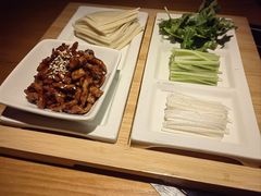 -娜仁图雅蒙古美食村(33小镇店)