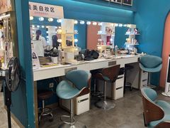 -海馬体照相馆(莘庄维璟印象城店)