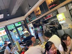 大堂-木屋烧烤(万德庄店)