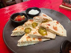 墨西哥芝士鸡肉饼-Pistolera Mexican Cantina女枪手墨西哥餐厅(碧云路店)