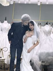 -莫小姐婚纱