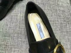 -STUART WEITZMAN(静安嘉里中心店)