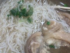 -潘先生牛杂煲·客家小碗菜(兰花路店)