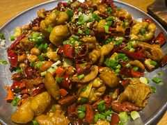 生爆肥肠-胡马八破·川菜小馆(高新万达店)