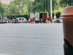 -星巴克(西安兰岛广场店)