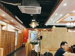 -围龙屋客家食府(福田店)