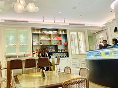 大堂-PAUL LAFAYET 法式甜品(港汇广场店)