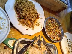 -喝丢一只鞋海鲜烧烤·海肠捞饭(文体街店)