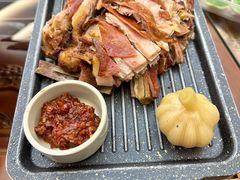 滋补香草烤羊排-蓟都宴