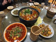 -老财土菜馆·砂锅雅鱼(廊桥店)