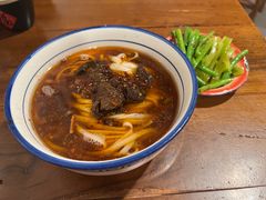 -矮子粉店1985·长沙米粉(湘春路店)