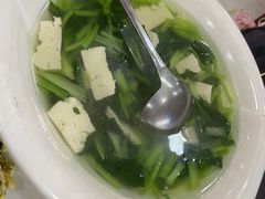 -泸沽肴(泸沽湖大洛水村农村信用社旁店)