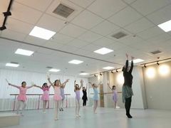 -舞研舞蹈培训(魏公村校区)