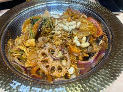 -阿上阿上麻辣香锅&麻辣烫(朝阳蓝色港湾店)