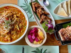 -暹罗酒肆泰餐厅酒吧