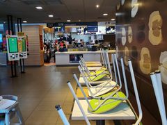 -麦当劳(南京路2店)