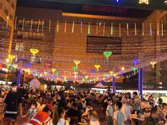 -五一星光夜市(SOHO新天地店)