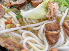-丫丫桂林米粉(学府店)