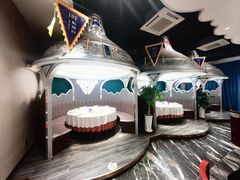 -哈啾嗨·新概念蒙餐(红星新城店)