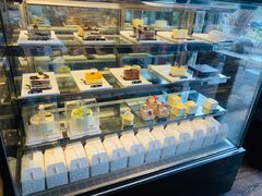 面包甜点陈列柜-原麦世家(莱蒙店)