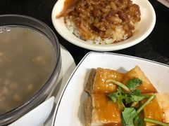 -胡须张鲁肉饭(美食文化馆店)