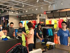 -UNDER ARMOUR(八达岭奥莱店)