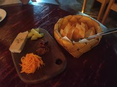 -羽深肉铺 Steak & Wine