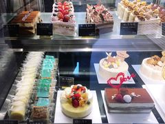 -Dough&Joe团憩(瑞虹天地月亮湾店)