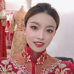 -艾米丽婚纱礼服