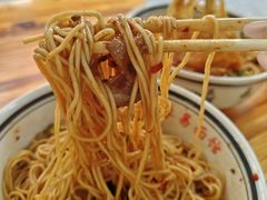 -李易面馆(树木岭店)