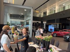 -奔驰上海利星(七宝店)